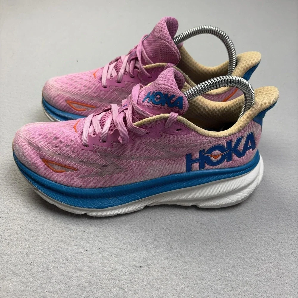 Hoka One One Clifton 9 Shoes Womens Size 6.5 Pink Running Sneakers 1127896 CSLC